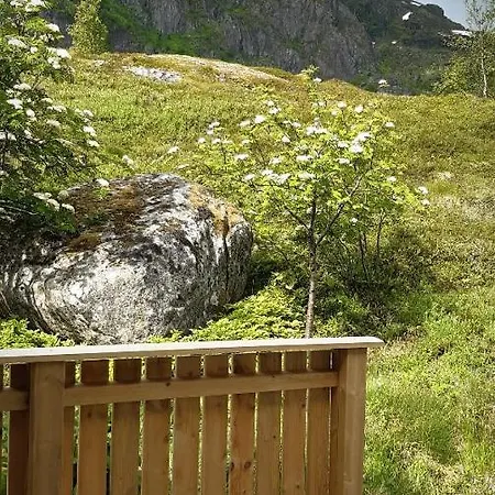 Lofotlove Apartments - Modern And Comfy Apartments Close To Nature Sorvagen Exterior photo