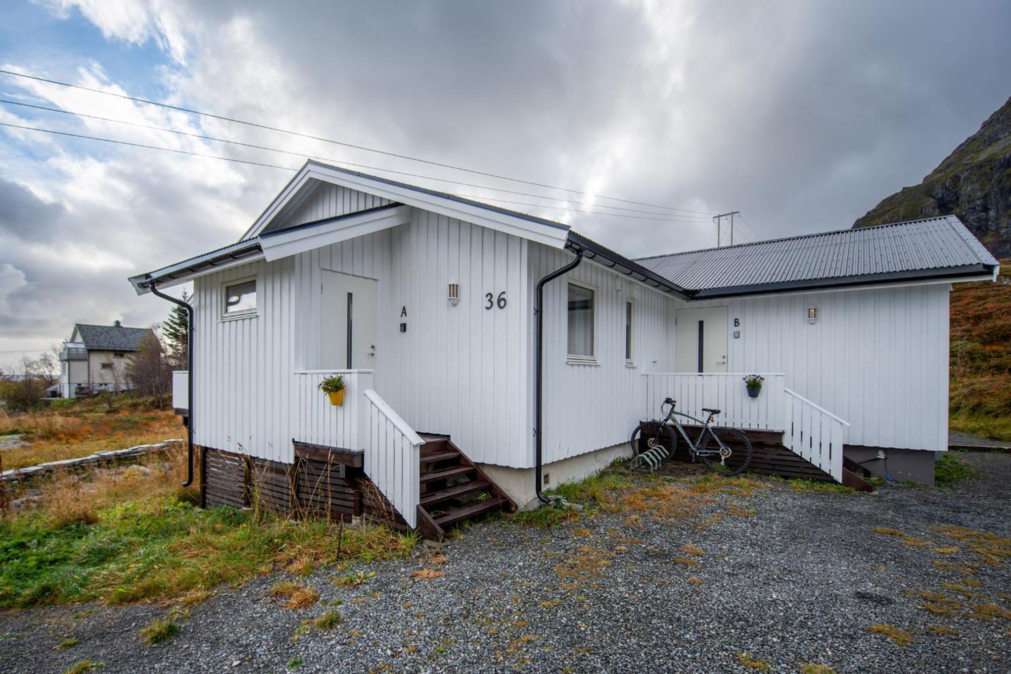 Lofotlove - Modern And Comfy Close To Nature Apartment